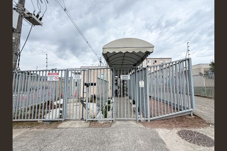 Apartamento à venda com 42m², 2 quartos e 1 vaga Apartamento à venda com 42m², 2 quartos e 1 vagaFachada