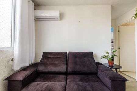 Apartamento à venda com 42m², 2 quartos e 1 vaga Apartamento à venda com 42m², 2 quartos e 1 vagaSala