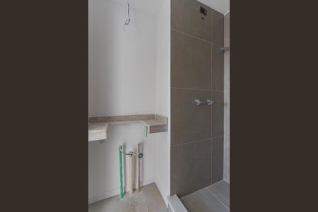 Apartamento à venda com 62m², 2 quartos e 1 vaga Apartamento à venda com 62m², 2 quartos e 1 vagaBanheiro Social