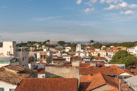 Apartamento à venda com 200m², 4 quartos e 2 vagas Apartamento à venda com 200m², 4 quartos e 2 vagasVista - Cobertura