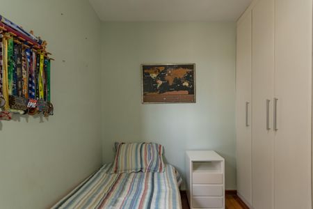 Apartamento à venda com 200m², 4 quartos e 2 vagas Apartamento à venda com 200m², 4 quartos e 2 vagasQuarto 1