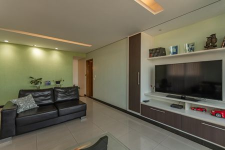 Apartamento à venda com 200m², 4 quartos e 2 vagas Apartamento à venda com 200m², 4 quartos e 2 vagasSala