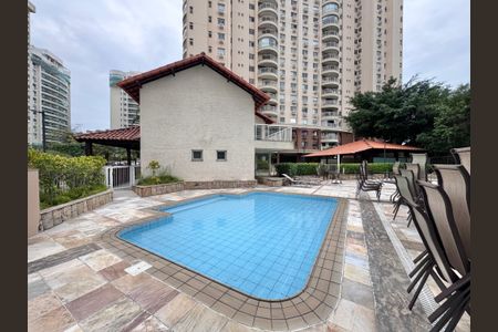 Apartamento à venda com 84m², 3 quartos e 1 vaga Apartamento à venda com 84m², 3 quartos e 1 vagaÁrea comum