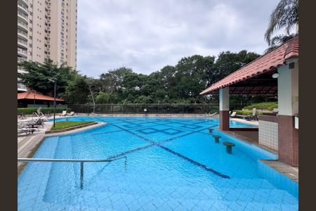 Apartamento à venda com 84m², 3 quartos e 1 vaga Apartamento à venda com 84m², 3 quartos e 1 vagaÁrea comum