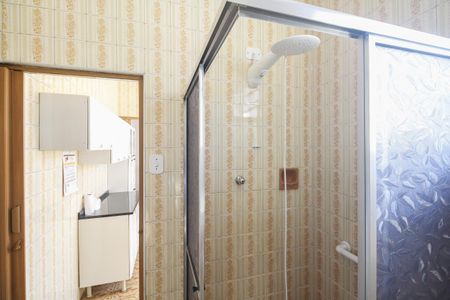 Casa à venda com 130m², 2 quartos e sem vaga Casa à venda com 130m², 2 quartos e sem vagaCasa 01 - Banheiro