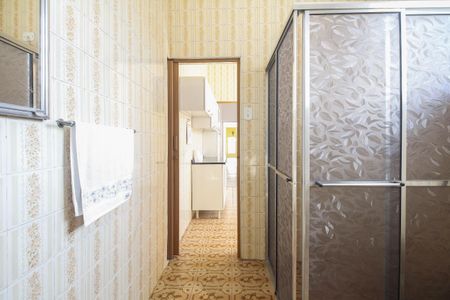 Casa à venda com 130m², 2 quartos e sem vaga Casa à venda com 130m², 2 quartos e sem vagaCasa 01 - Banheiro