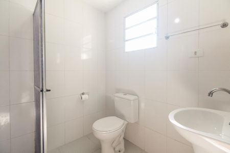 Casa à venda com 130m², 2 quartos e sem vaga Casa à venda com 130m², 2 quartos e sem vagaCasa 02 - Banheiro