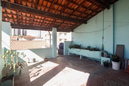 Casa à venda com 130m², 2 quartos e sem vaga Casa à venda com 130m², 2 quartos e sem vagaCasa 01 - Quintal