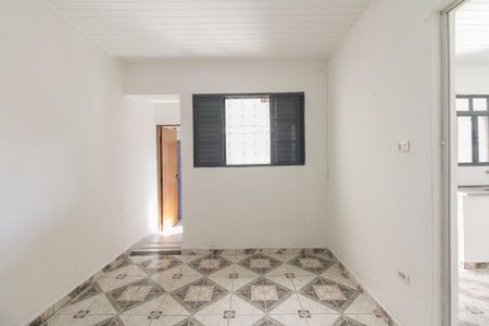Casa à venda com 130m², 2 quartos e sem vaga Casa à venda com 130m², 2 quartos e sem vagaCasa 02 - Sala e Quarto