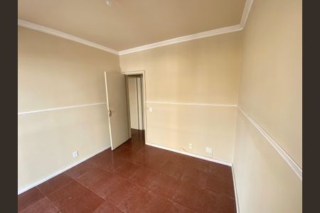 Apartamento à venda com 101m², 4 quartos e 1 vaga Apartamento à venda com 101m², 4 quartos e 1 vagaQuarto 3