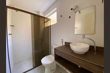 Apartamento à venda com 101m², 4 quartos e 1 vaga Apartamento à venda com 101m², 4 quartos e 1 vagaBanheiro do Quarto 2