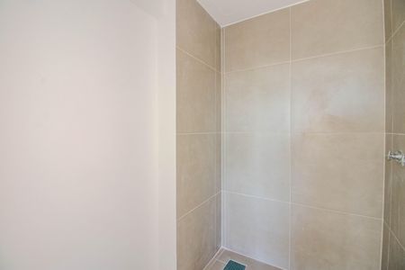 Apartamento à venda com 64m², 2 quartos e 1 vaga Apartamento à venda com 64m², 2 quartos e 1 vagaBanheiro Social