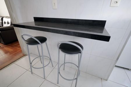 Apartamento à venda com 54m², 2 quartos e 1 vaga Apartamento à venda com 54m², 2 quartos e 1 vagaCozinha