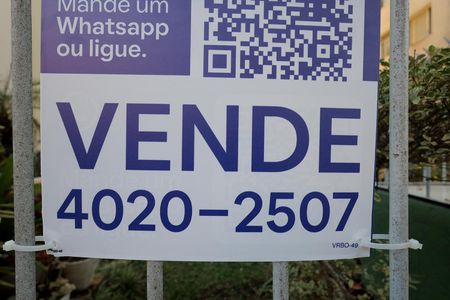 Apartamento à venda com 54m², 2 quartos e 1 vaga Apartamento à venda com 54m², 2 quartos e 1 vagaPlaca