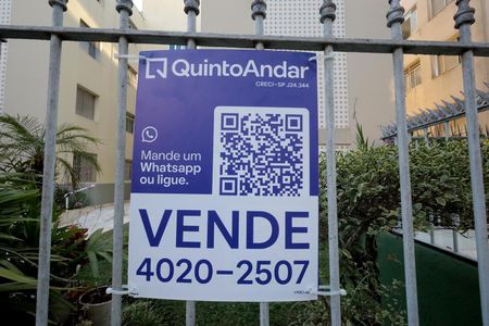 Apartamento à venda com 54m², 2 quartos e 1 vaga Apartamento à venda com 54m², 2 quartos e 1 vagaPlaca