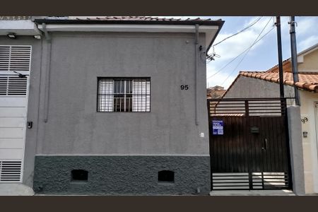 Casa à venda com 294m², 4 quartos e 4 vagas Casa à venda com 294m², 4 quartos e 4 vagasFachada - Placa instalada em 16-08-25 cod: RMMH-12