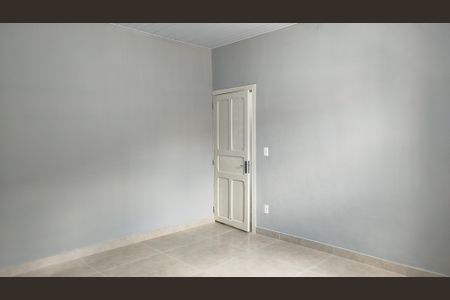 Casa à venda com 294m², 4 quartos e 4 vagas Casa à venda com 294m², 4 quartos e 4 vagasCasa 3: Quarto