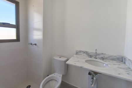 Apartamento à venda com 86m², 2 quartos e 1 vaga Apartamento à venda com 86m², 2 quartos e 1 vagaBanheiro da Suíte 1
