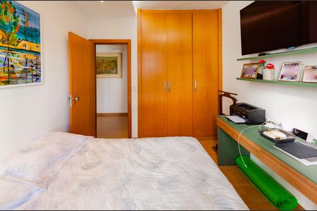 Apartamento à venda com 127m², 3 quartos e 2 vagas Apartamento à venda com 127m², 3 quartos e 2 vagasQuarto 1