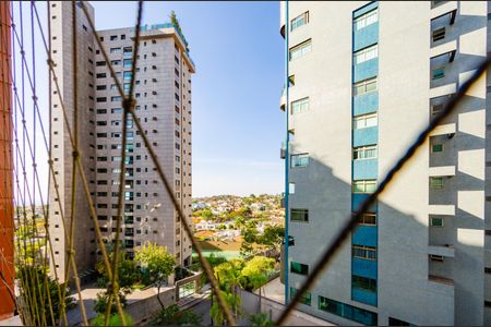 Apartamento à venda com 127m², 3 quartos e 2 vagas Apartamento à venda com 127m², 3 quartos e 2 vagasVista