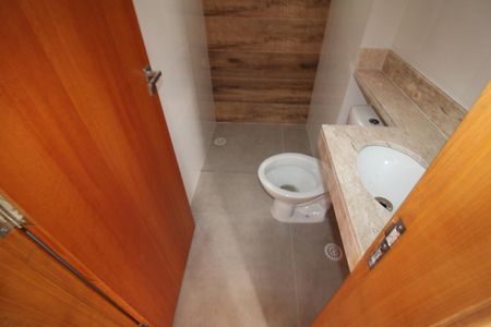 Apartamento à venda com 41m², 2 quartos e sem vagaBanheiro