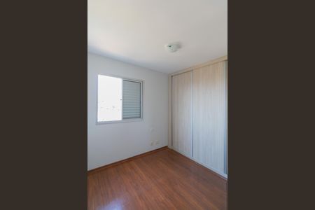 Apartamento à venda com 83m², 3 quartos e 2 vagasQuarto 3