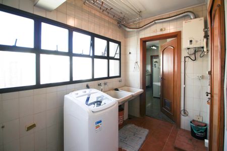 Apartamento para alugar com 200m², 4 quartos e 3 vagasÁrea de Serviço