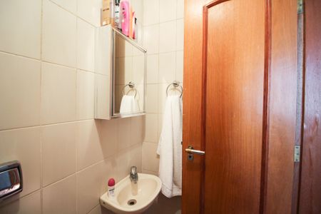 Apartamento para alugar com 200m², 4 quartos e 3 vagasBanheiro de serviço