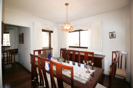 Apartamento para alugar com 200m², 4 quartos e 3 vagasSala de Jantar