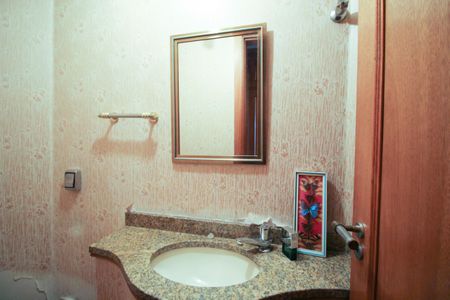 Apartamento para alugar com 200m², 4 quartos e 3 vagasLavabo