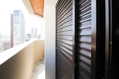 Apartamento para alugar com 200m², 4 quartos e 3 vagasVaranda da Suíte 1 