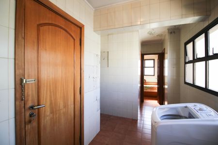 Apartamento para alugar com 200m², 4 quartos e 3 vagasÁrea de Serviço