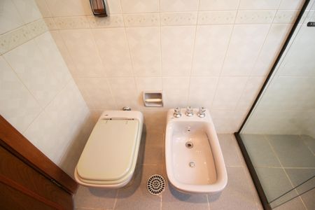 Apartamento para alugar com 200m², 4 quartos e 3 vagasBanheiro