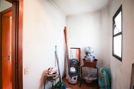 Apartamento para alugar com 200m², 4 quartos e 3 vagasQuarto de Serviço 1