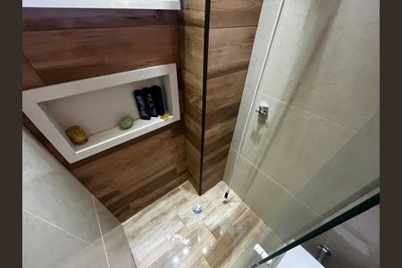 Apartamento à venda com 178m², 3 quartos e 3 vagasBanheiro Social