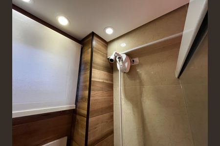 Apartamento à venda com 178m², 3 quartos e 3 vagasBanheiro Social