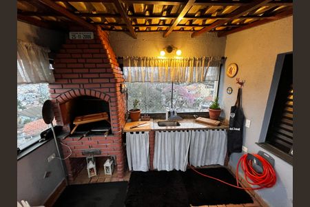 Apartamento à venda com 178m², 3 quartos e 3 vagasVaranda gourmet