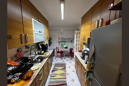 Apartamento à venda com 178m², 3 quartos e 3 vagasCozinha