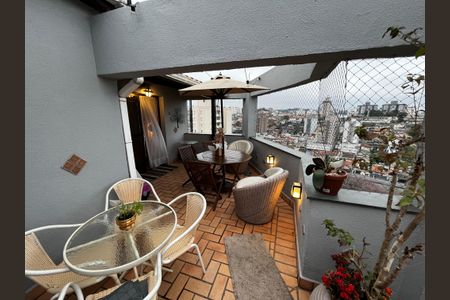 Apartamento à venda com 178m², 3 quartos e 3 vagasVaranda gourmet