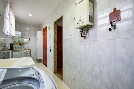 Apartamento à venda com 58m², 2 quartos e 1 vaga Apartamento à venda com 58m², 2 quartos e 1 vagaÁrea de Serviço