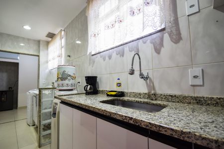 Apartamento à venda com 58m², 2 quartos e 1 vaga Apartamento à venda com 58m², 2 quartos e 1 vagaCozinha