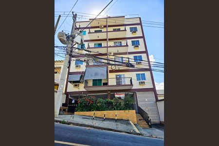 Apartamento à venda com 58m², 2 quartos e 1 vaga Apartamento à venda com 58m², 2 quartos e 1 vagaFachada