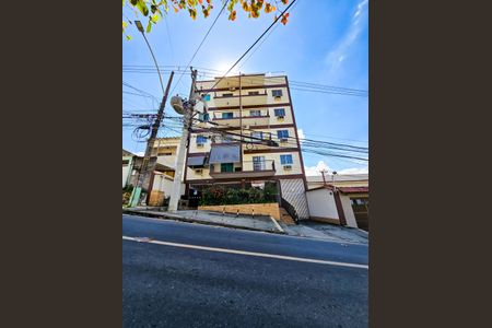 Apartamento à venda com 58m², 2 quartos e 1 vaga Apartamento à venda com 58m², 2 quartos e 1 vagaFachada