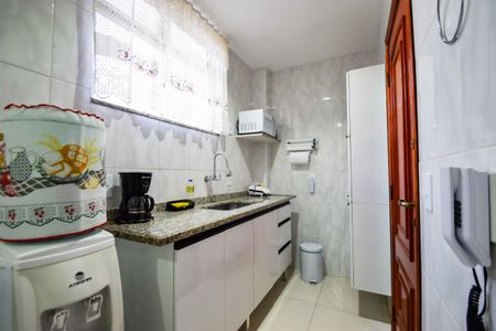 Apartamento à venda com 58m², 2 quartos e 1 vaga Apartamento à venda com 58m², 2 quartos e 1 vagaCozinha