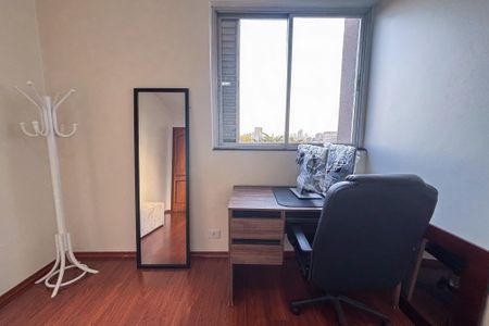Quarto 2 de apartamento para alugar com 2 quartos, 73m² em Cerqueira César, São Paulo