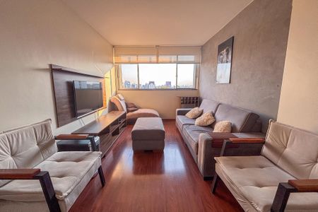 Sala de apartamento para alugar com 2 quartos, 73m² em Cerqueira César, São Paulo