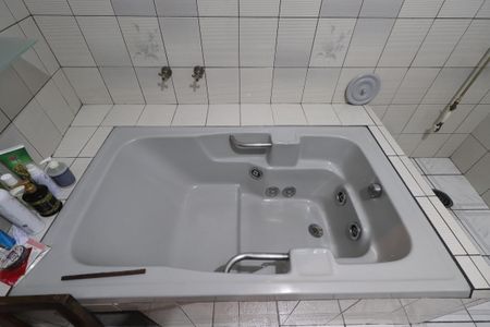 Casa à venda com 400m², 5 quartos e 3 vagasBanheiro da Suíte 1