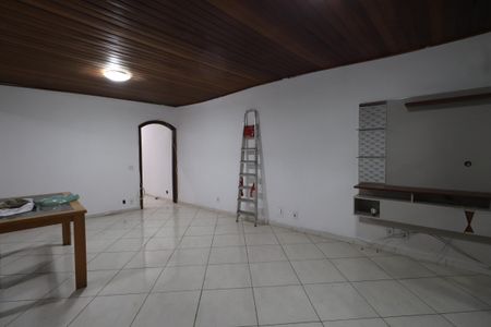 Casa à venda com 400m², 5 quartos e 3 vagasSala 2