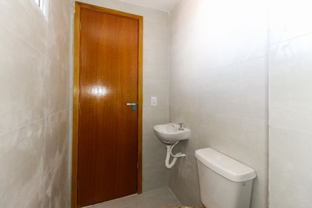Apartamento para alugar com 40m², 2 quartos e 1 vaga Apartamento para alugar com 40m², 2 quartos e 1 vagaBanheiro