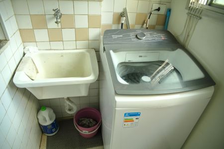 Apartamento à venda com 69m², 3 quartos e 1 vagaÁrea de Serviço